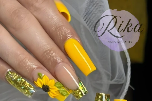 orange and flower nails